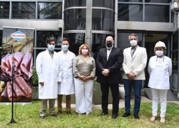 Ya hay vacunación libre con terceras dosis para los mayores de 18 años en Santa Fe