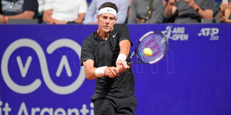 Del Potro cayó frente a Delbonis en su regreso ante un público que lo ovacionó