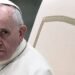 Vaticano: El Papa se presentó en la embajada rusa a expresar su «preocupación por la guerra»