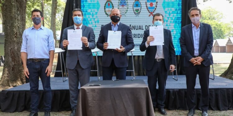 Articulan con provincias vecinas y la Nación obras para los Bajos Submeridionales