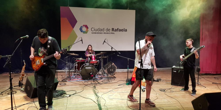 Verano Acá: fin de semana de rock y feria