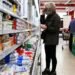 Acuerdan con empresas y supermercados retrotraer los precios al 10 de marzo