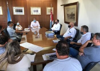 Preocupan los inconvenientes y demoras en el entubado de calle Tucumán