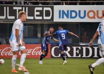 Jugando mal y sufriendo hasta el final, Atlètico ganó con lo justo