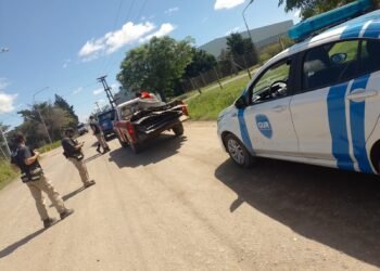 Llevaba materiales de construcción en una camioneta y no pudo explicar su origen