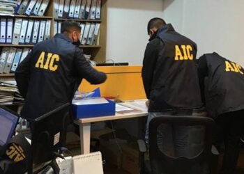 Identificaron y notificaron a una rafaelina a la que investigan por presuntas estafas