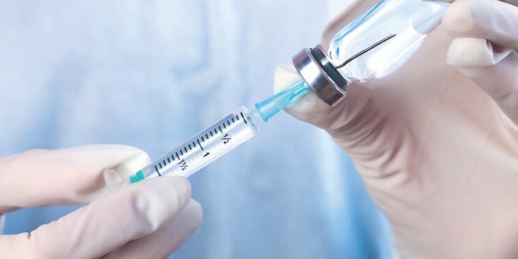En abril comenzarían a llegar las vacunas antigripales a las farmacias