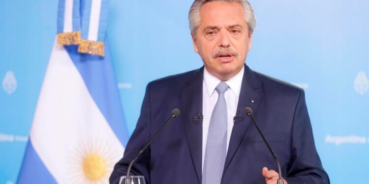Primeras medidas para intentar contener a la inflación: convocan a una mesa multisectorial