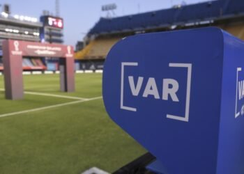 Claves para entender la llegada del VAR al fútbol argentino