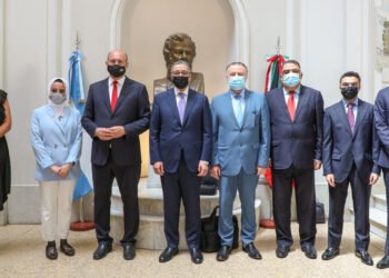 Aprobaron financiamiento kuwaití para la primera etapa del acueducto Santa Fe-Córdoba