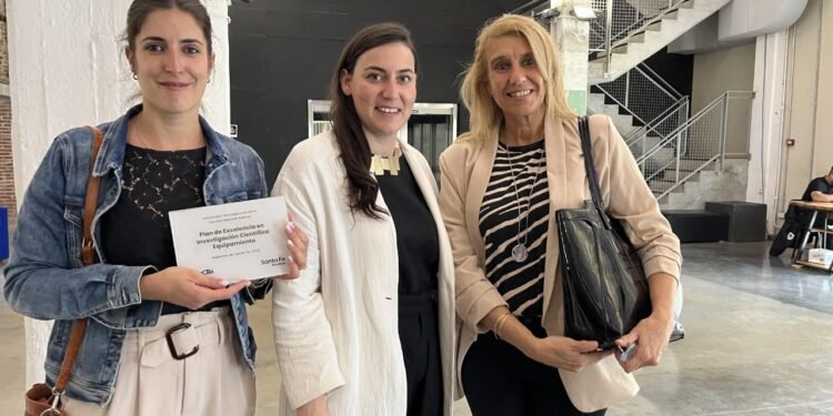 Reconocimiento provincial a un grupo de investigación de UTN FRRa