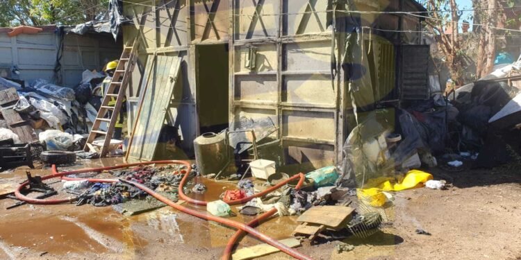 Incendio en una vivienda precaria de barrio Barranquitas