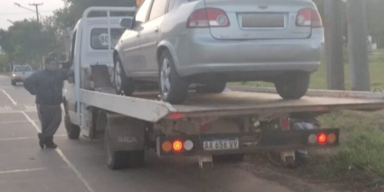 Retuvieron el auto de un sujeto que manejaba alcoholizado
