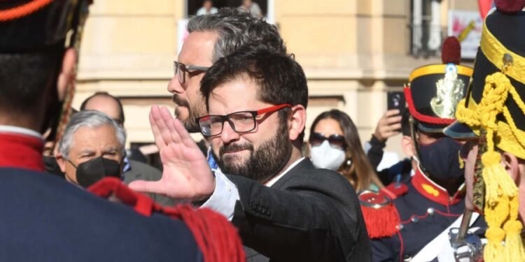 Fernández y Boric reivindicaron el «destino común» y la «hermandad» argentino-chilena