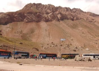 Este domingo se reabren todos los pasos fronterizos terrestres con Chile