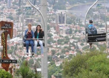 Semana Santa: 2,6 millones de turistas viajaron por la Argentina y gastaron $39.736 millones