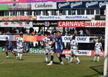 Atlético empató como local y sigue sin rumbo