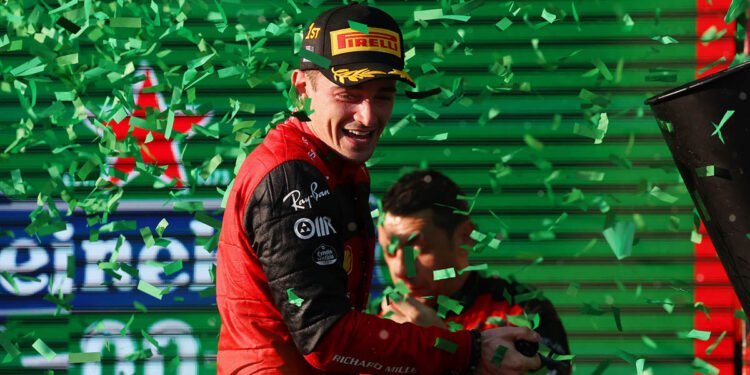Leclerc y Ferrari  dominaron a voluntad en Australia