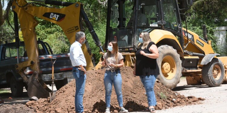 Continúan las reuniones por las obras de desagües cloacales