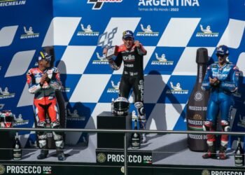 Aleix Espergaró ganó la carrera de Moto GP en Termas de Río Hondo