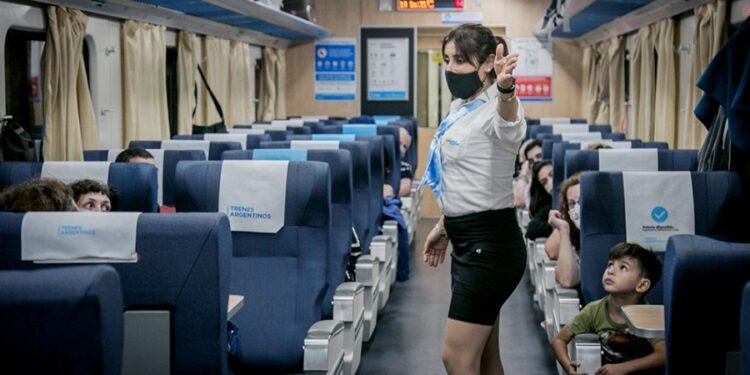 Habilitaron la venta de pasajes de los trenes de larga distancia para mayo