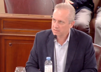 Media sanción a un proyecto para que la cobertura de IAPOS llegue a cada centro de salud local