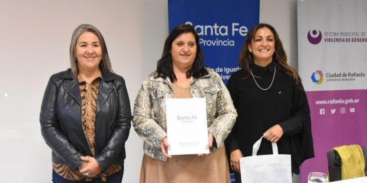 Rafaela firmó un convenio con el Ministerio de Igualdad, Género y Diversidad de la Provincia