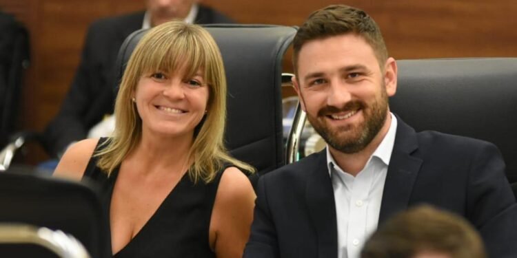 Boletos más baratos: Irizar y Estévez proponen eximir del IVA al transporte público