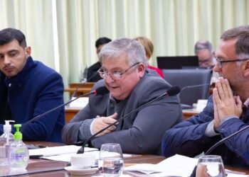 Lombardo presentó el informe de gestión ante el Concejo