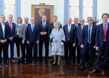 Perotti participó del Encuentro Nacional de la Justicia Federal en Rosario