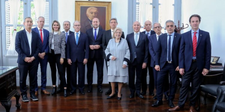 Perotti participó del Encuentro Nacional de la Justicia Federal en Rosario