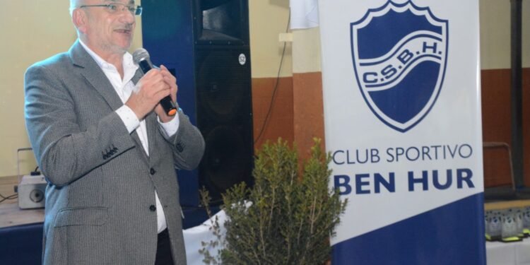 Calvo participó de los festejos del Club Ben Hur en su 82° Aniversario