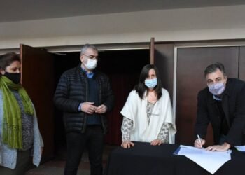 Gobiernos locales firmarán convenios con la provincia