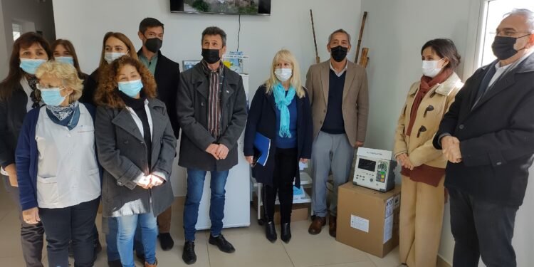 Entregaron equipamiento médico al Samco de Tacural