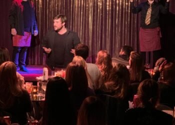 Continúa el éxito de “Viernes de M” en La Máscara