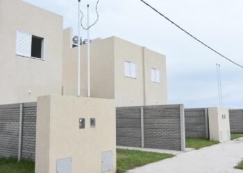 Ponen a la venta los cuatro dúplex sobre Gabriel Maggi