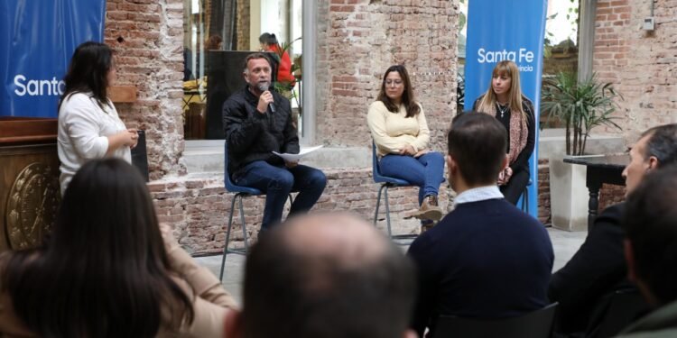 Rafaela participó de un encuentro provincial sobre asociativismo y economía social
