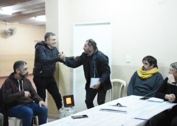 Reuniones vecinales: La Comisión de Martín Fierro recibió a funcionarios municipales