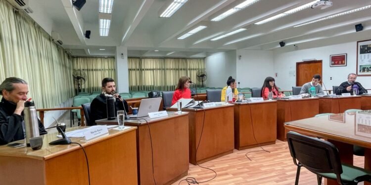 Donan terrreno a la provincia para construir una escuela multinivel en el barrio Mora