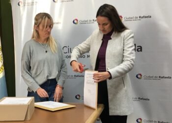 Concretaron apertura de sobres de una licitación en el marco del Plan Incluir