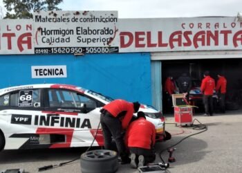 El equipo Toyota de TC 2000 probó en Rafaela