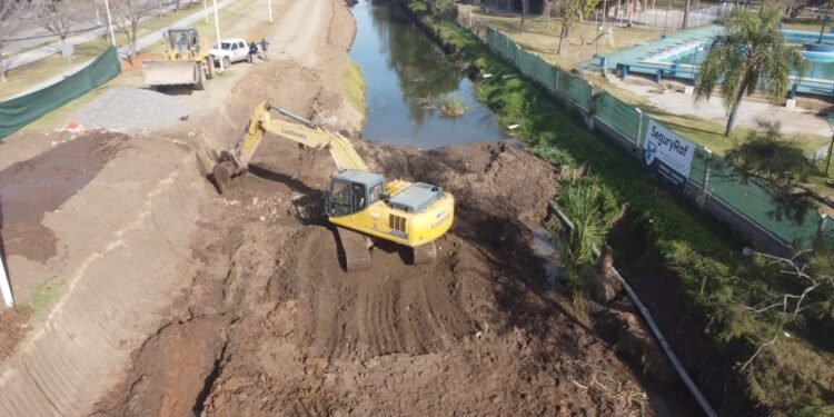 Avanzan los trabajos en el entubado del canal Sur