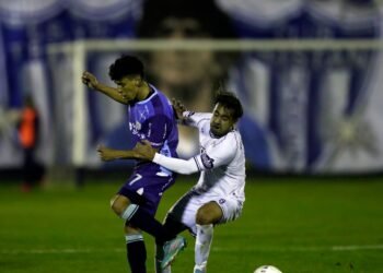 Atlético y una derrota vergonzosa: lo goleó Tristán Suárez y la caída no tiene fin