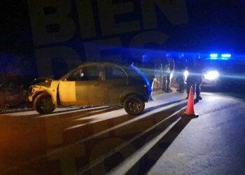 Choque frontal y vuelco en el cruce de RP 70 y Variante Rafaela