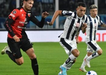 Libertadores: Colón no pudo mantener la ventaja y Talleres se lo empató