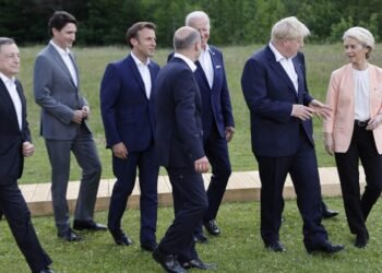 El G7 abre la cumbre sobre Ucrania en busca de unidad frente a Rusia