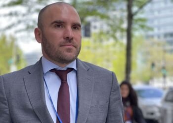 Guzmán descartó un default de la deuda en pesos: «Nuestro Gobierno jamás haría eso»