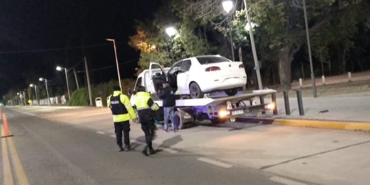 Sorprendieron a un remisero que manejaba alcoholizado