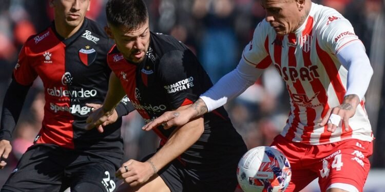 Colón y Unión empataron en un partidazo lleno de matices