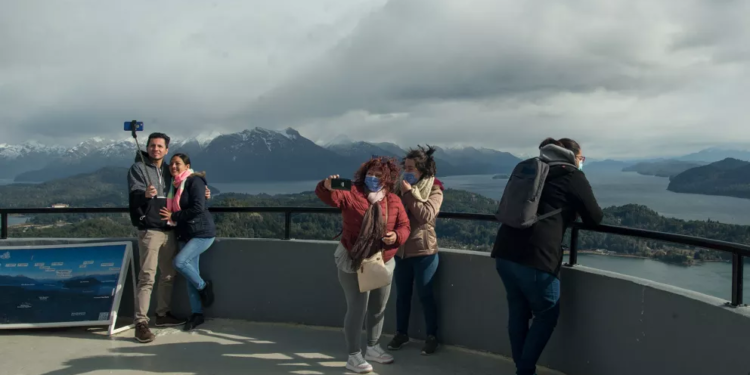 Viajaron 4,4 millones de turistas y gastaron $55.070 millones